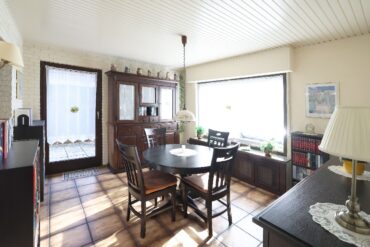 JA, zum freistehenden Einfamilienhaus mit Garage und Garten in ruhiger Lage von Solingen-Katternberg – Bild: 25659