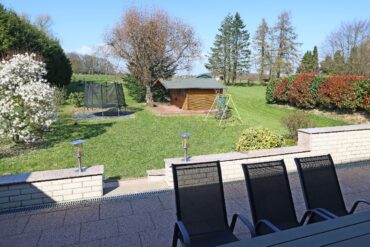 JA, zur neuwertigen Maisonettewohnung mit Terrasse, Garten + 2 KFZ-Stellplätzen in Solingen-Gräfrath – Bild: 26149