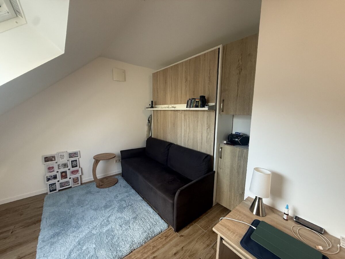 JA, zur neuwertigen 3,5 ZimmerMaisonettewohnung mit Stellplatz, 2 Balkonen  und  Weitblick am Bärenloch – Bild: 26181