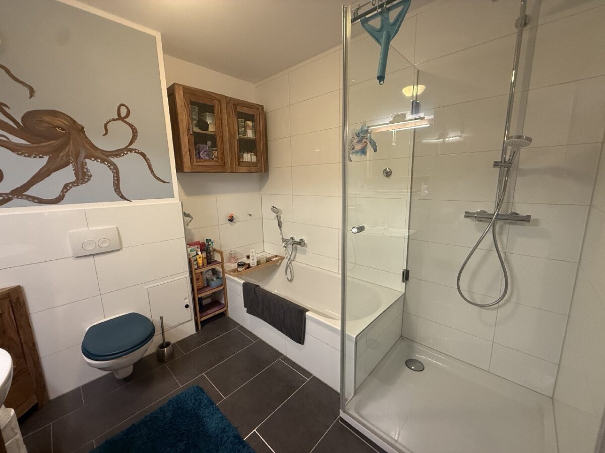JA, zur neuwertigen 3,5 ZimmerMaisonettewohnung mit Stellplatz, 2 Balkonen  und  Weitblick am Bärenloch – Bild: 26183