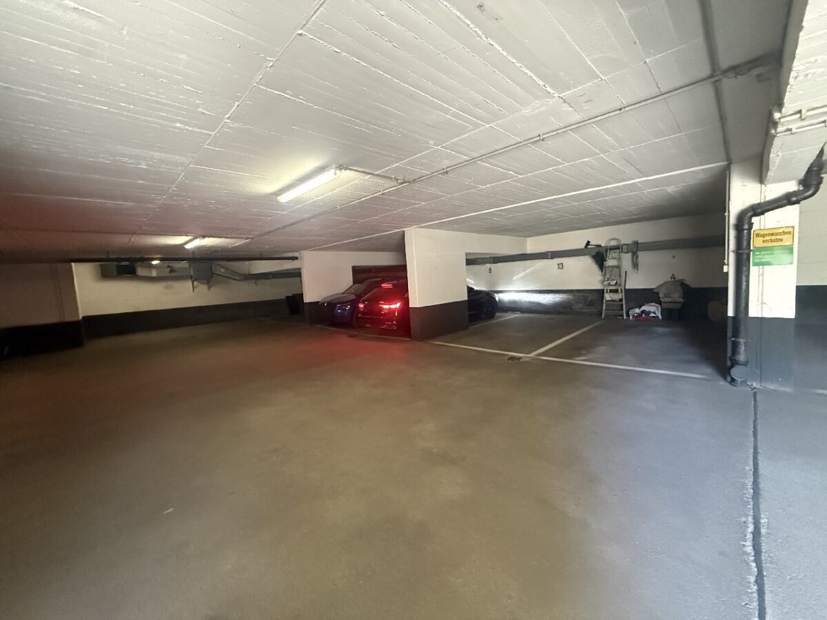 JA, zur gepflegten Eigentumswohnung mit Sonnenloggia und TG-Stellplatz im Herz von Solingen-Gräfrath – Bild: 26356