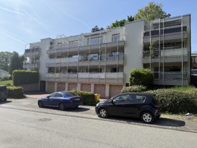 JA, zur gepflegten Eigentumswohnung mit Sonnenloggia und TG-Stellplatz im Herz von Solingen-Gräfrath – Bild: 26223