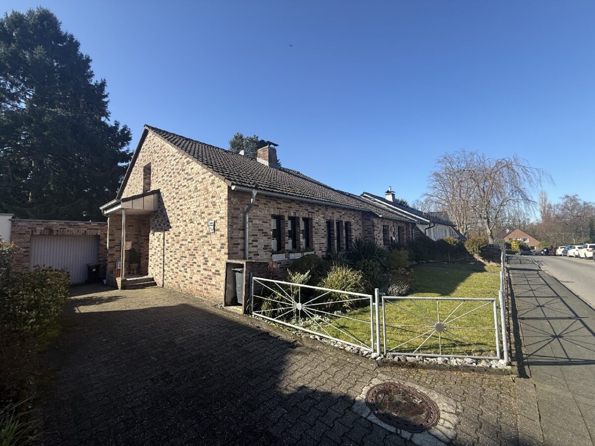 JA, zum Einfamilienhaus mit Einliegerwohnung  und  traumhaften Garten in begehrter Lage Nähe Klinikum! – Bild: 27629