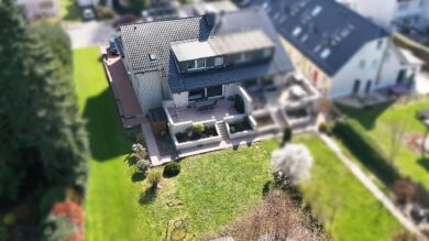 JA, zur soliden 3-Zimmer-Eigentumswohnung mit Sonnenloggia in zentraler Lage von Solingen-Wald – Bild: 25821