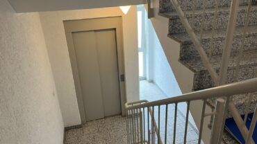 JA, zur renovierten 3-Zimmer-Wohnung mit Balkon + Tiefgaragenstellplatz in zentraler Lage von Ohligs – Bild: 27999
