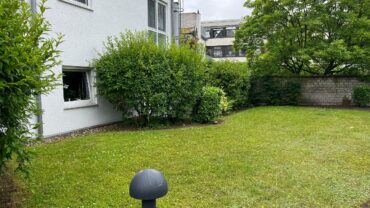 JA, zur renovierten 3-Zimmer-Wohnung mit Balkon + Tiefgaragenstellplatz in zentraler Lage von Ohligs – Bild: 28013