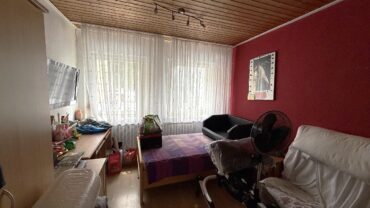 JA, zum ruhig gelegenen Ein-/Zweifamilienhaus mit Garagen  und  schönem Garten – Nähe Ittertal! – Bild: 28302