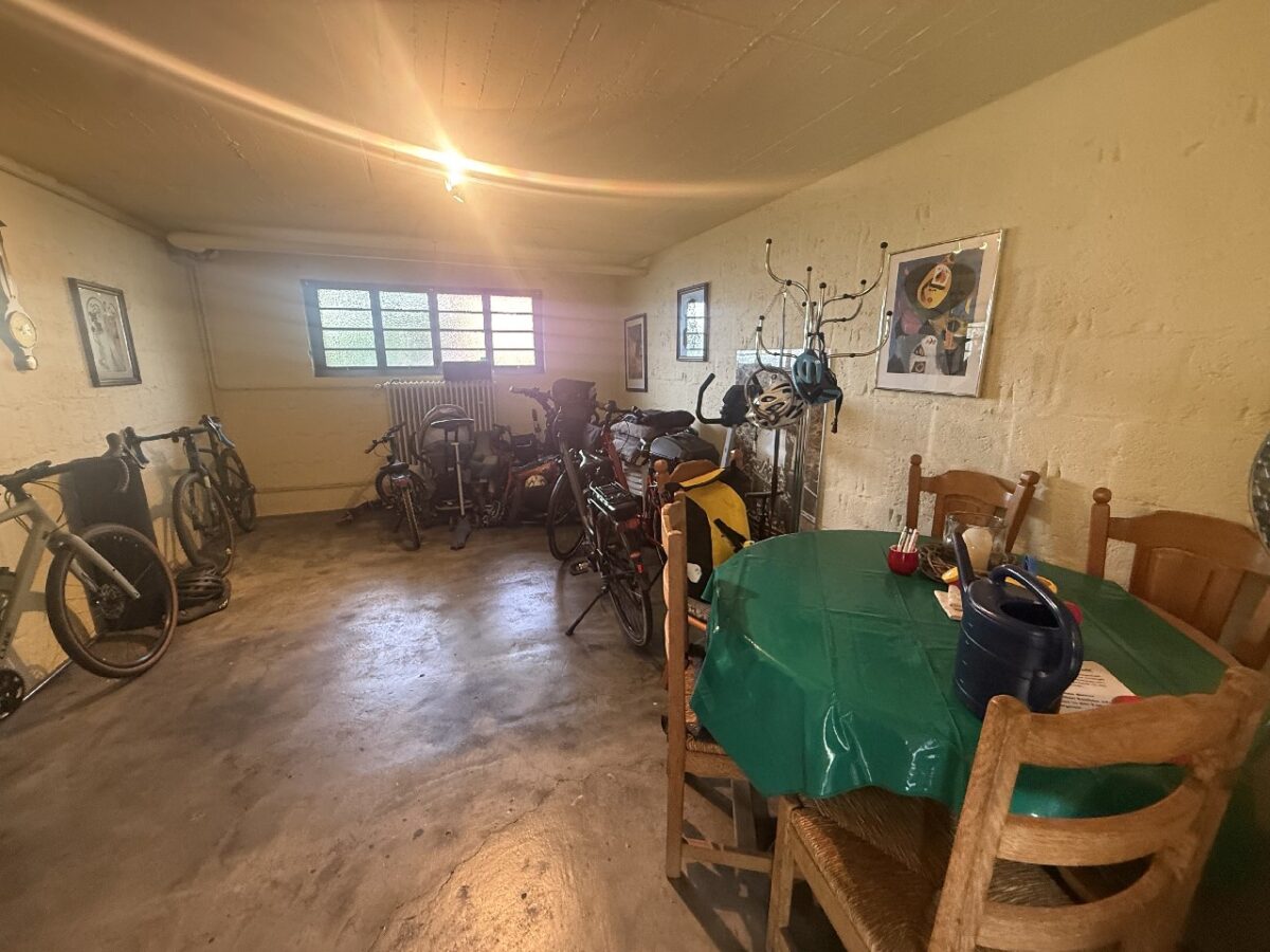 JA, zur soliden 3-Zimmer-Eigentumswohnung mit Sonnenloggia in zentraler Lage von Solingen-Wald – Bild: 28289