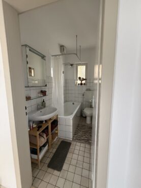 JA, zum Einfamilienhaus mit Einliegerwohnung,Garten und Garage in ruhiger Lage von Solingen-Gräfrath – Bild: 28986