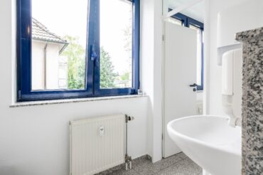 Bürohaus mit langfristigen Mietverträgen in hervorragender Lage. Anlageobjekt ohne Käuferprovision! – Bild: 29335