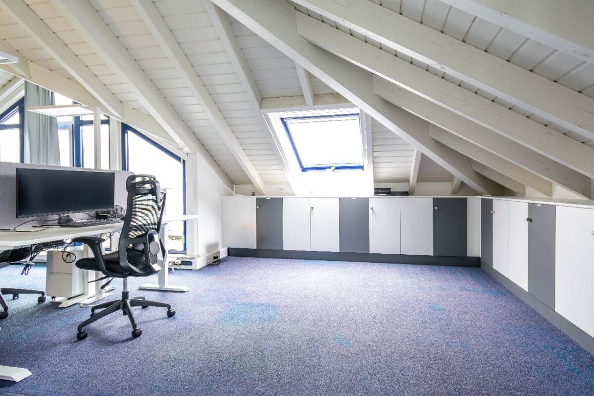 Bürohaus mit langfristigen Mietverträgen in hervorragender Lage. Anlageobjekt ohne Käuferprovision! – Bild: 29338