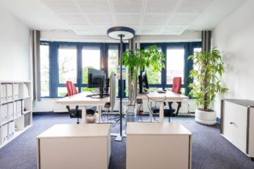 Bürohaus mit langfristigen Mietverträgen in hervorragender Lage. Anlageobjekt ohne Käuferprovision! – Bild: 29319