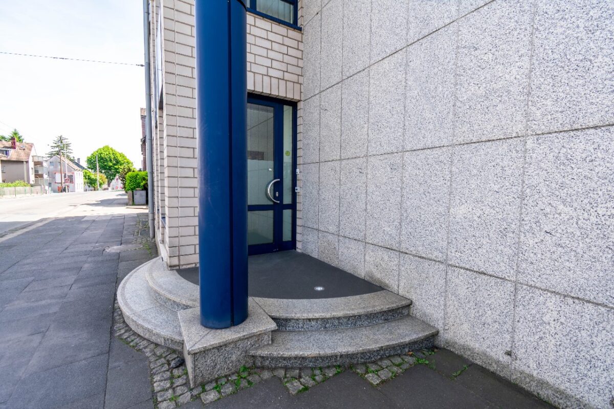 Bürohaus mit langfristigen Mietverträgen in hervorragender Lage. Anlageobjekt ohne Käuferprovision! – Bild: 29348