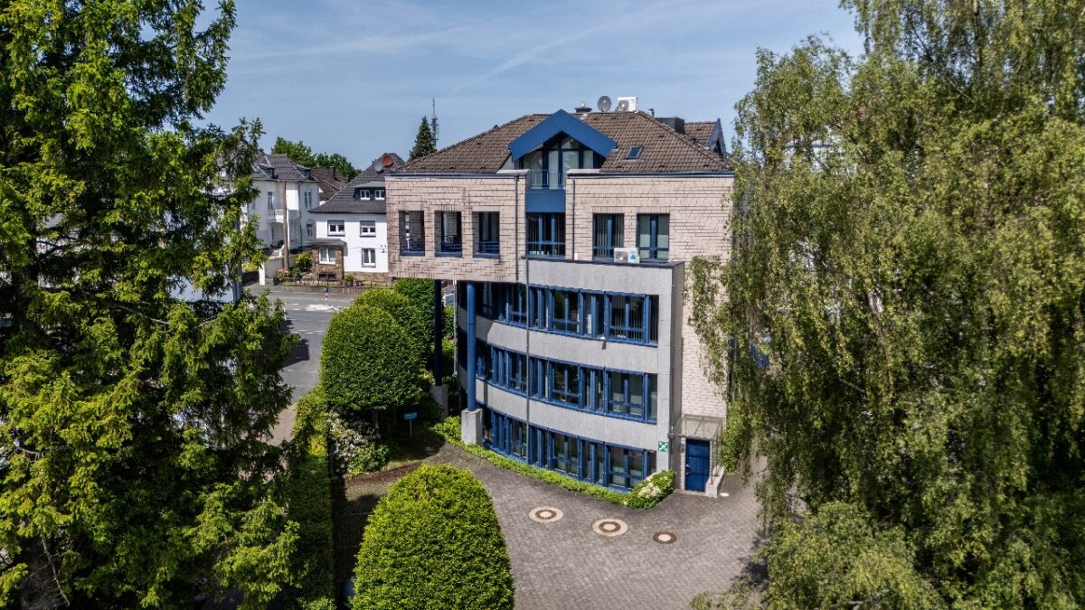 Bürohaus mit langfristigen Mietverträgen in hervorragender Lage. Anlageobjekt ohne Käuferprovision! – Bild: 29349