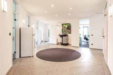 Bürohaus mit langfristigen Mietverträgen in hervorragender Lage. Anlageobjekt ohne Käuferprovision! – Bild: 29330