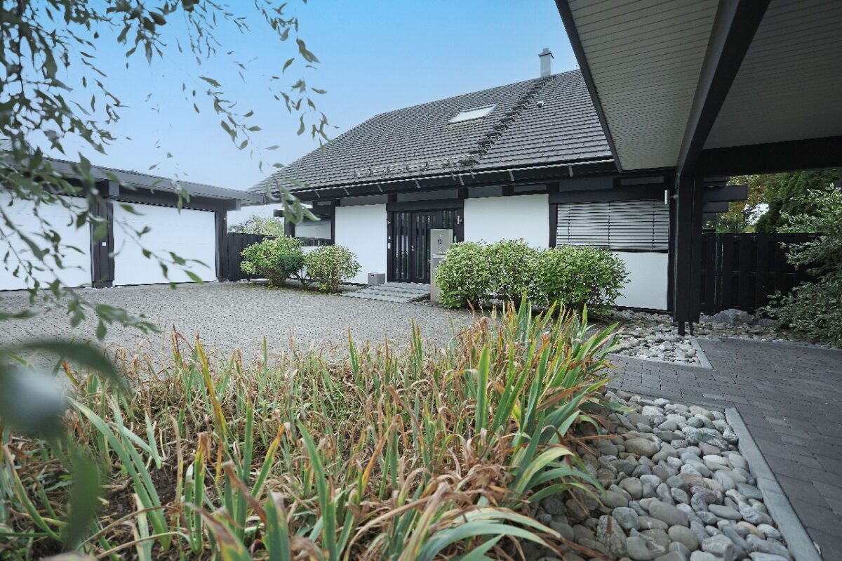 DAS HUF-HAUS mit großem Garten, Doppelgarage und Carport in TOP-Lage von Solingen-Widdert! – Bild: 29638