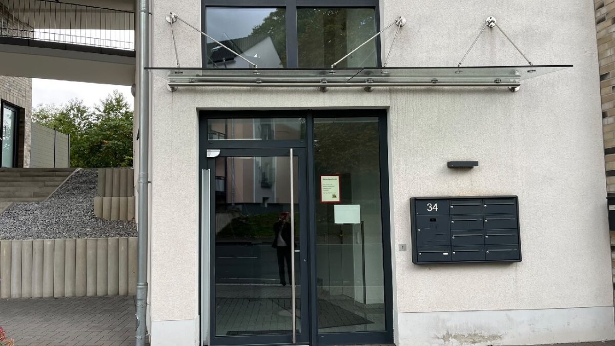 JA, zur modernen 2-Zimmer-Wohnung in der Seniorenwohnanlage Ellerhof in Solingen-Ohligs! – Bild: 29806