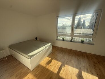 JA, zur neuwertigen Doppelhaushälfte mit Dachterrasse + Garten ‚Montanushof‘ in Solingen-Aufderhöhe – Bild: 29907